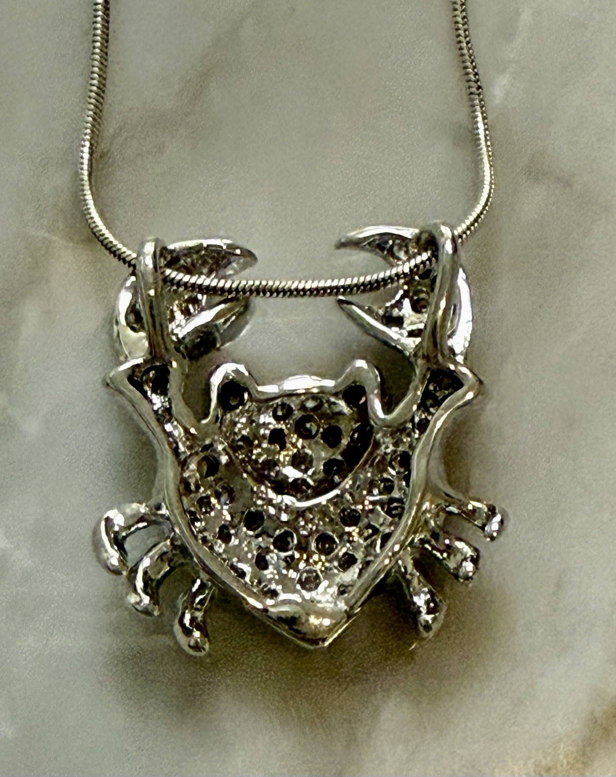 Elegant 925 Sterling Silver Crab Pave Crystal-Glass Pendant w/ 925 Chain 18-19″