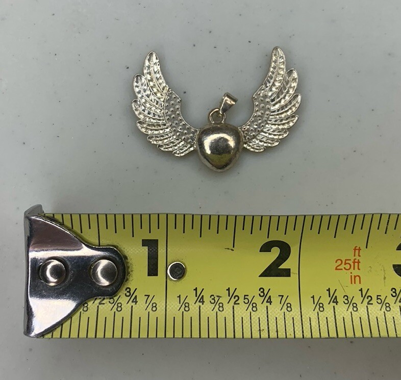 Used 925 Sterling Silver Heart With Wings Pendant, Unbranded – 5.5 grams