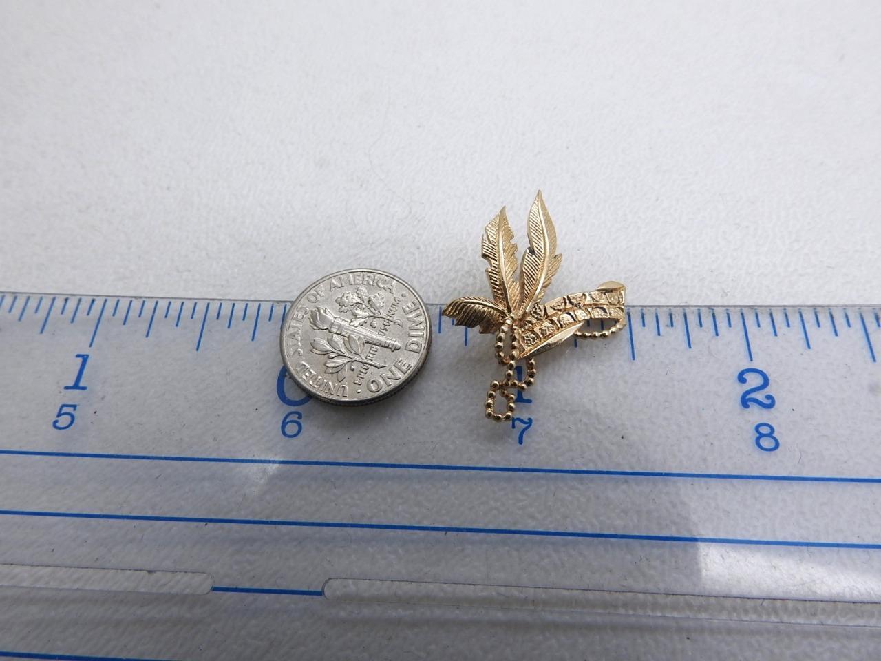 14K Yellow Gold Leaf style Unique Pendant 2 Grams 1 1/8″ Inch
