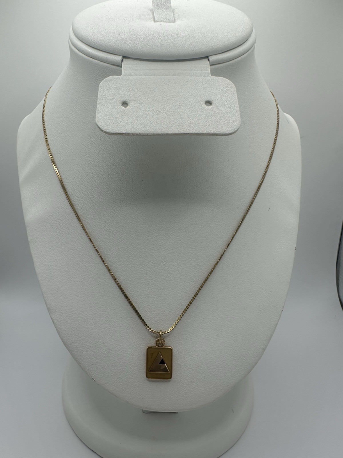 1/20 12kt Gold Fill Chain W/10K Gold Rectangle Triangle Inside Pendent Necklace