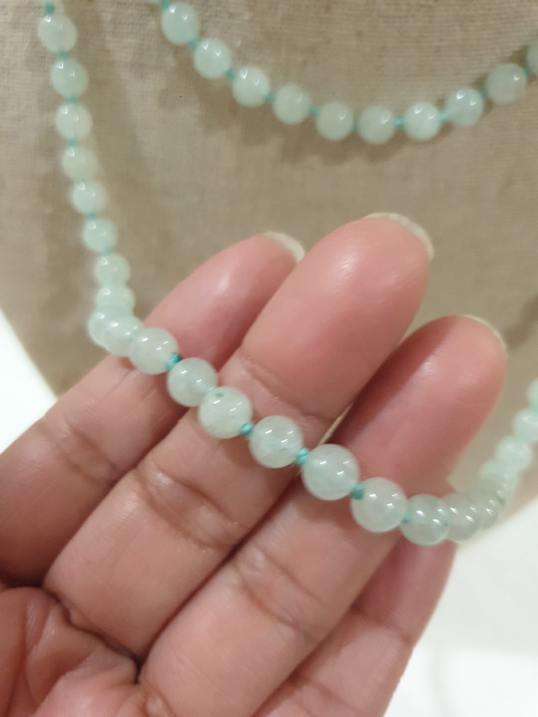 Vtg Hand Knotted Jade Necklace Jewelry Sea Green Beads & Dangling Earrings