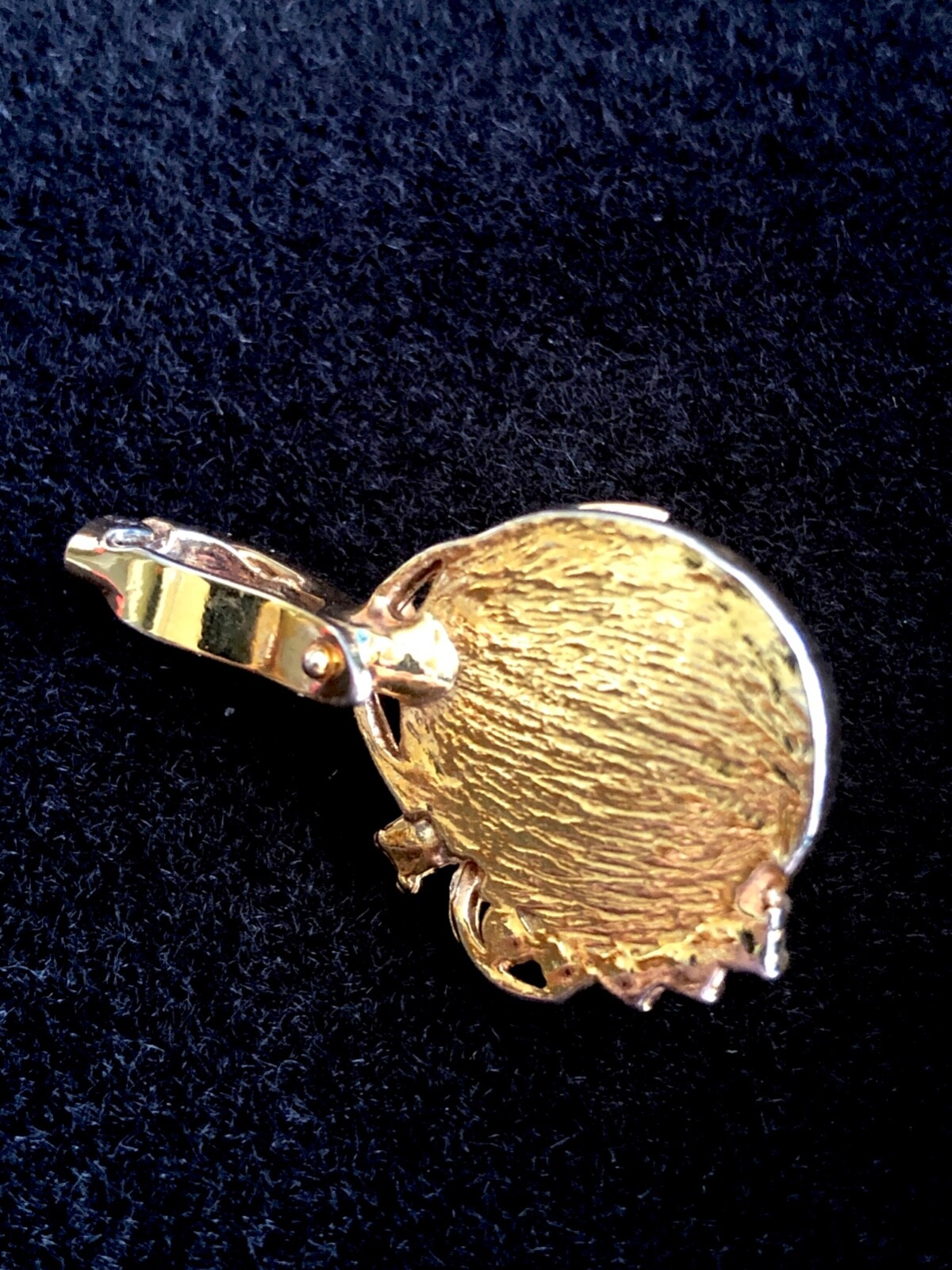 Vintage Synthetic Mabe Pearl Crystals Pendant 1980s Gold Plated Unbranded PO J2