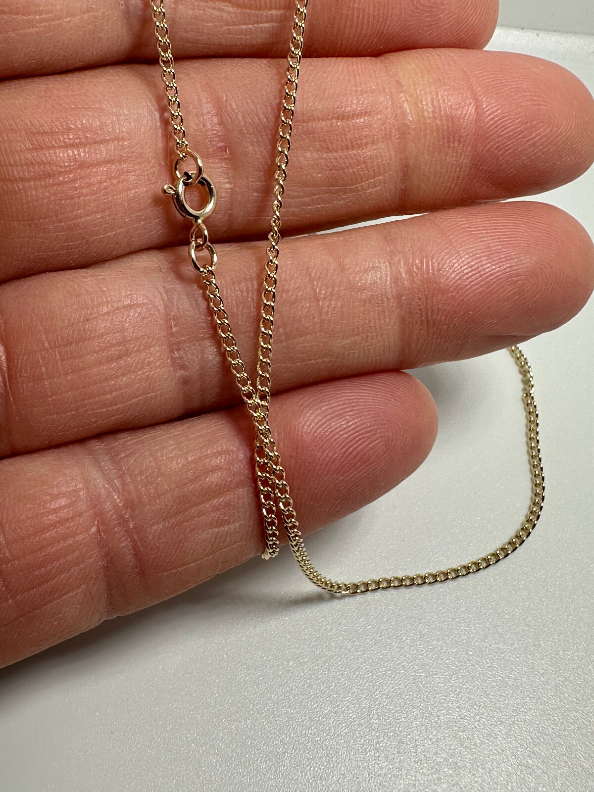 9ct Yellow Gold 1.6mm Curb Open Link Chain 28″ / 70cm Neck Chain (G1818C)