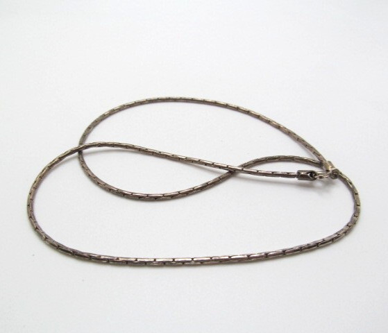 925 Sterling Silver Round Barrel Bar Cobra 1.75mm Chain Link Necklace 18.25 In