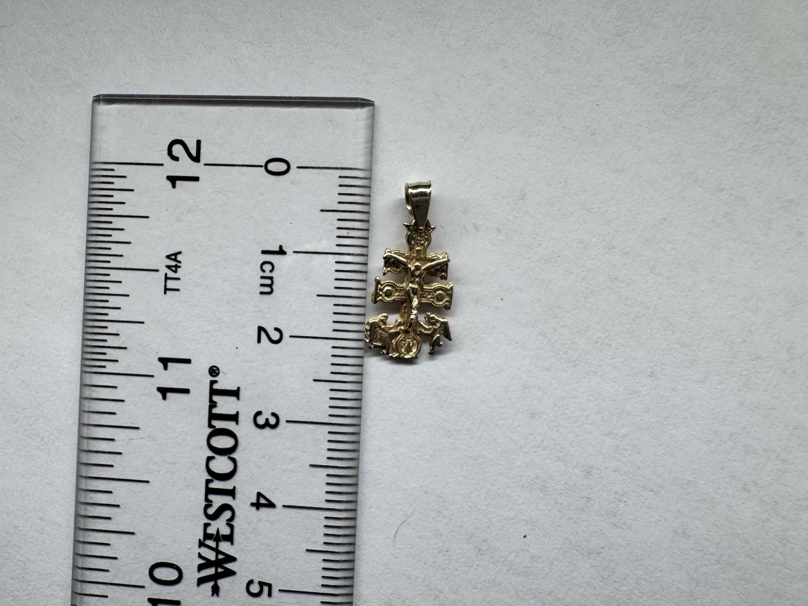 10k solid Yellow Gold Angels Caravaca Crucifix Cross Charm Pendant 1 gram