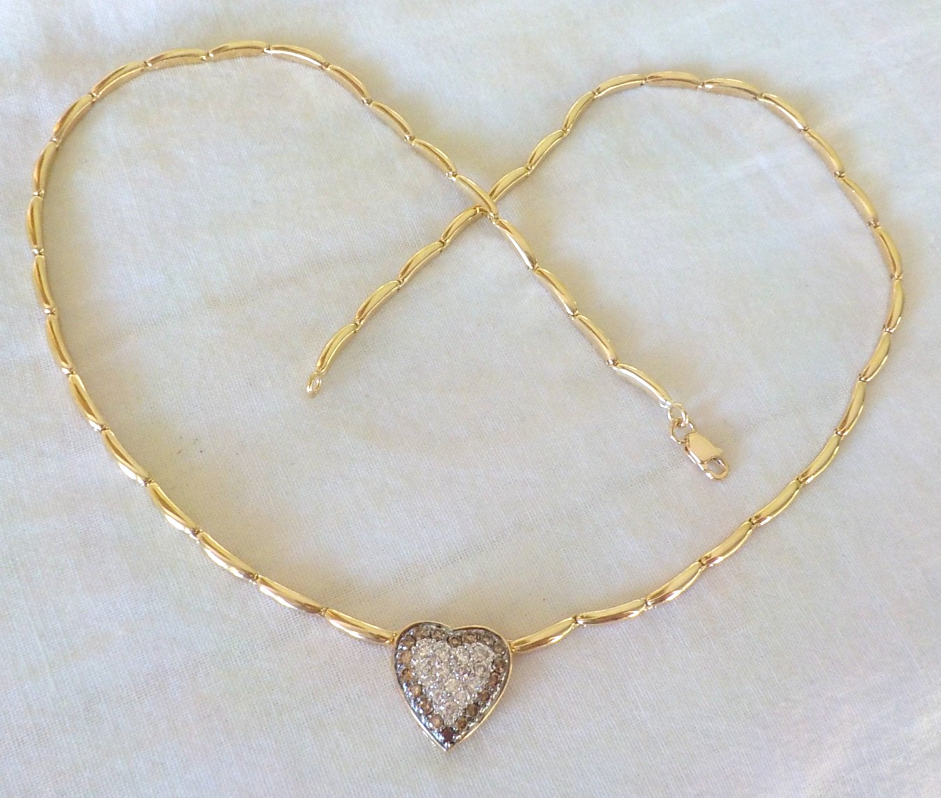 14K Yellow Gold Sparkling Heart VS Diamond Necklace – 14.4 gms, 18 in, 0.72 ctw