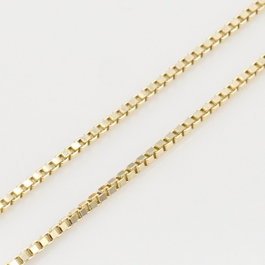 14K Yellow Gold Box Chain Necklace 17″ – 0.65mm, Lobster Clasp 2.5g