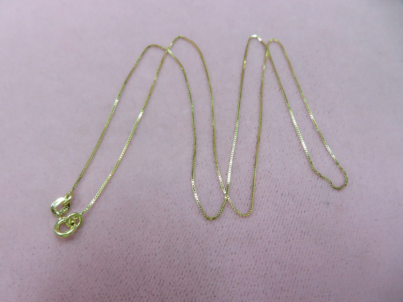 20.25″ Vtg 14K Solid Y. Gold Box Chain Necklace 1.59 G w/Spring Clasp
