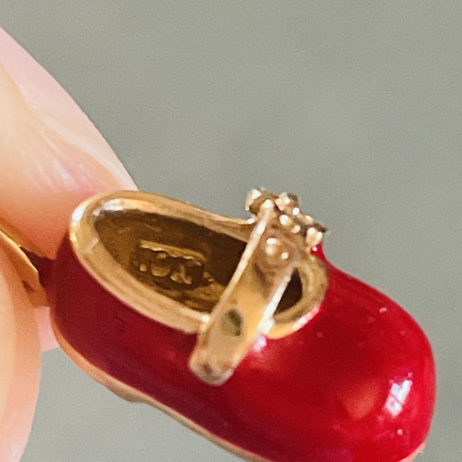 Vintage Aaron BASHA 10k Gold Red Baby Shoe w/ Buckle Pendant Charm