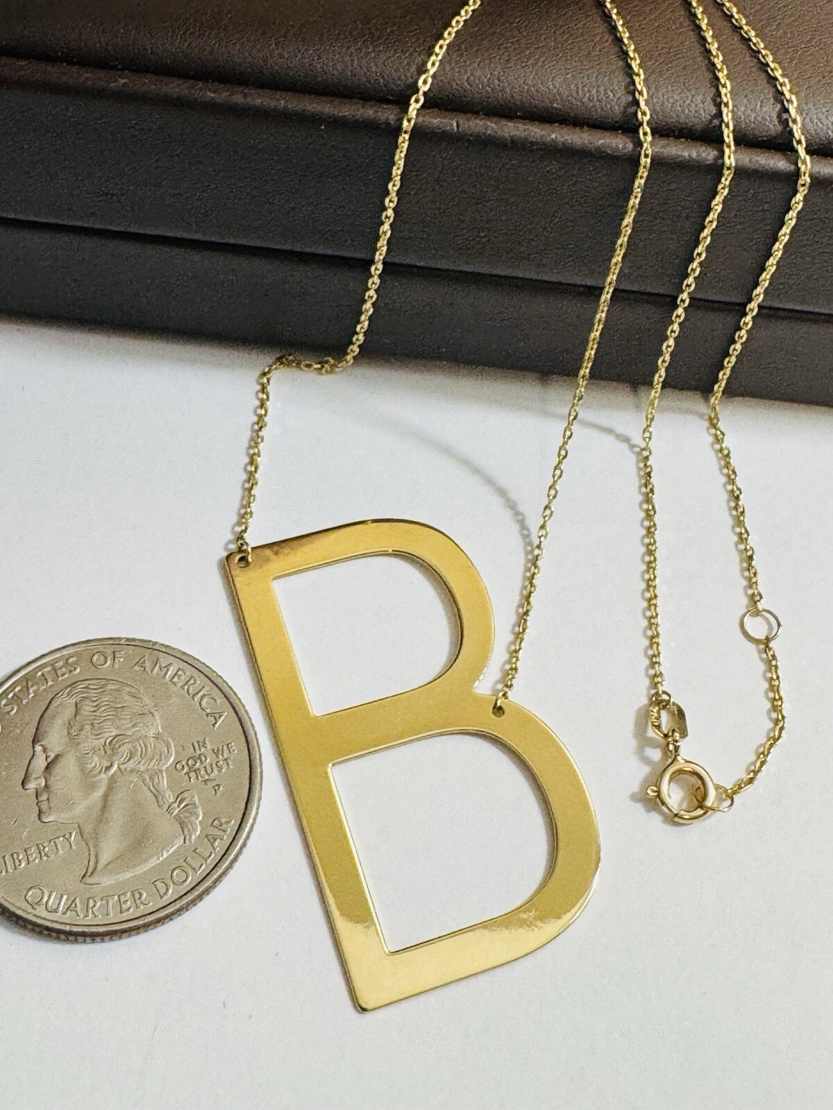 18K 750 Fine Gold Letter B initial Necklace 16.5/17.5” Long 1mm 4.8g WOMENS