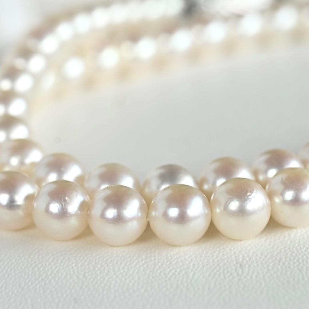 TASAKI Hanadama Grade Akoya Pearl Necklace 5.6-6.0mm 17.3in Silver Japan Boxed