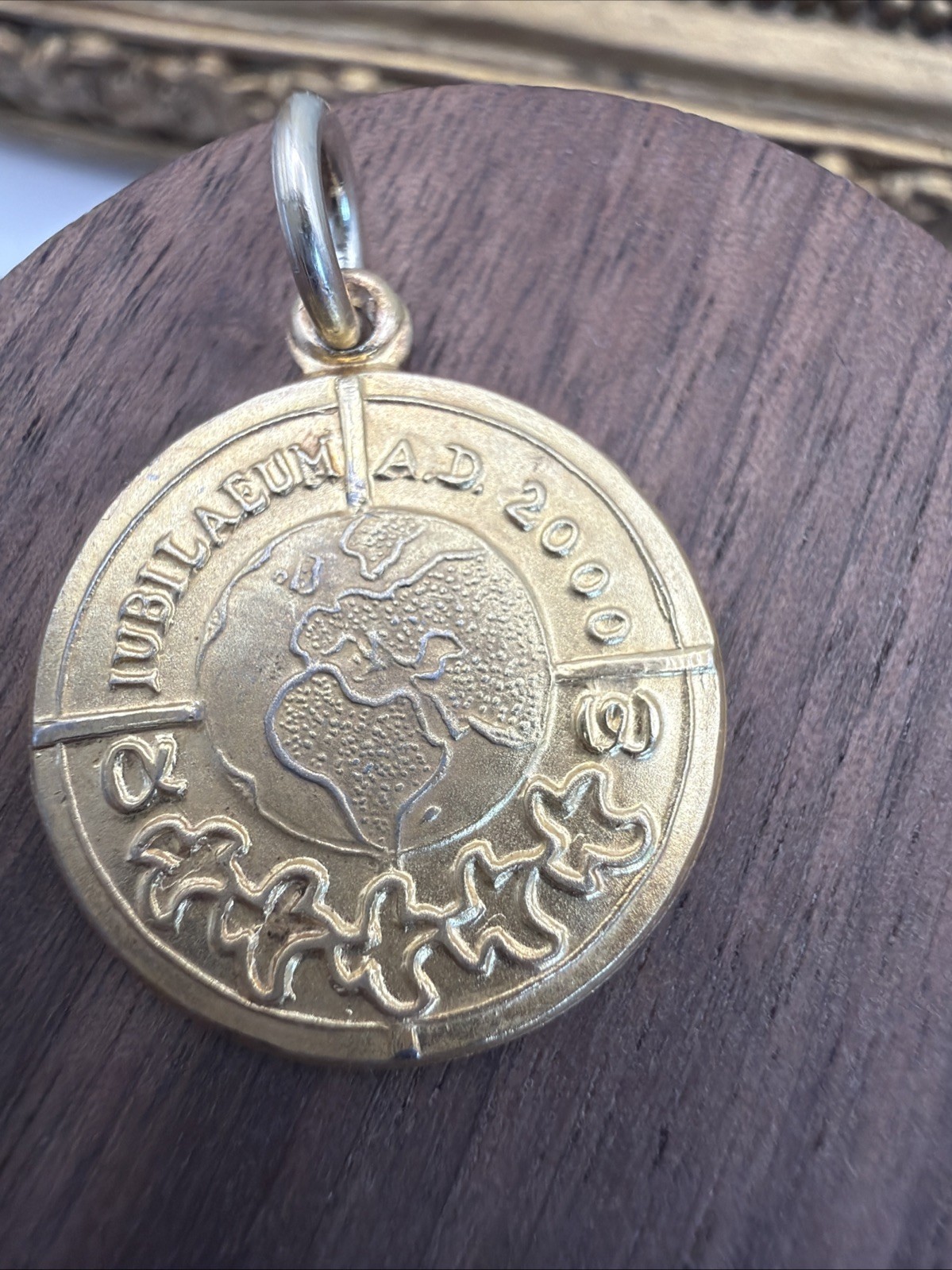 1089. Italian 925 Silver Jubilee 2000 Chi Rho Religious Metal Pendant