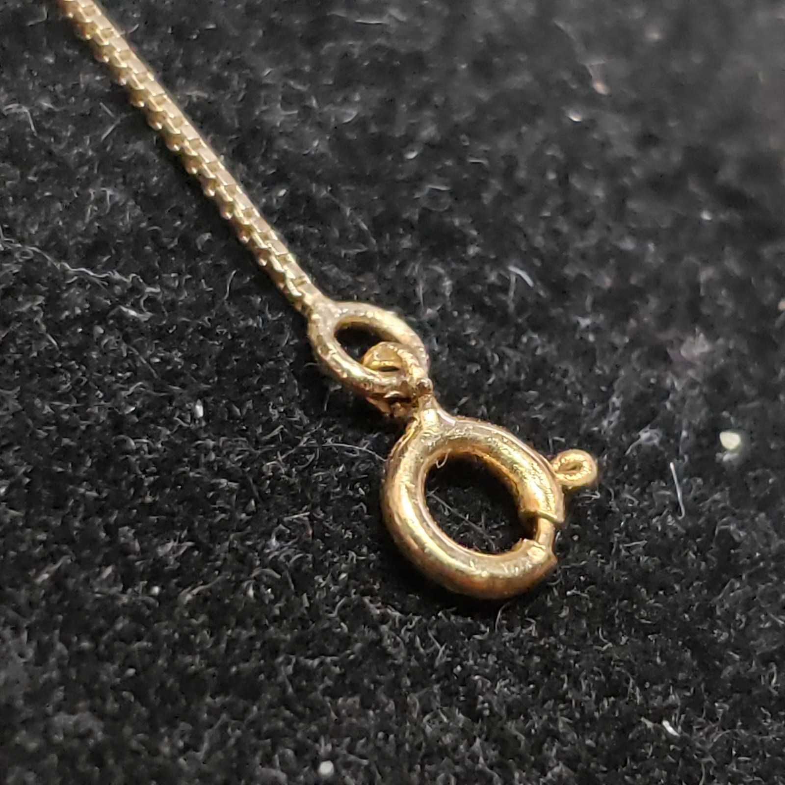 14 Kt Gold Box Link Chain 18″