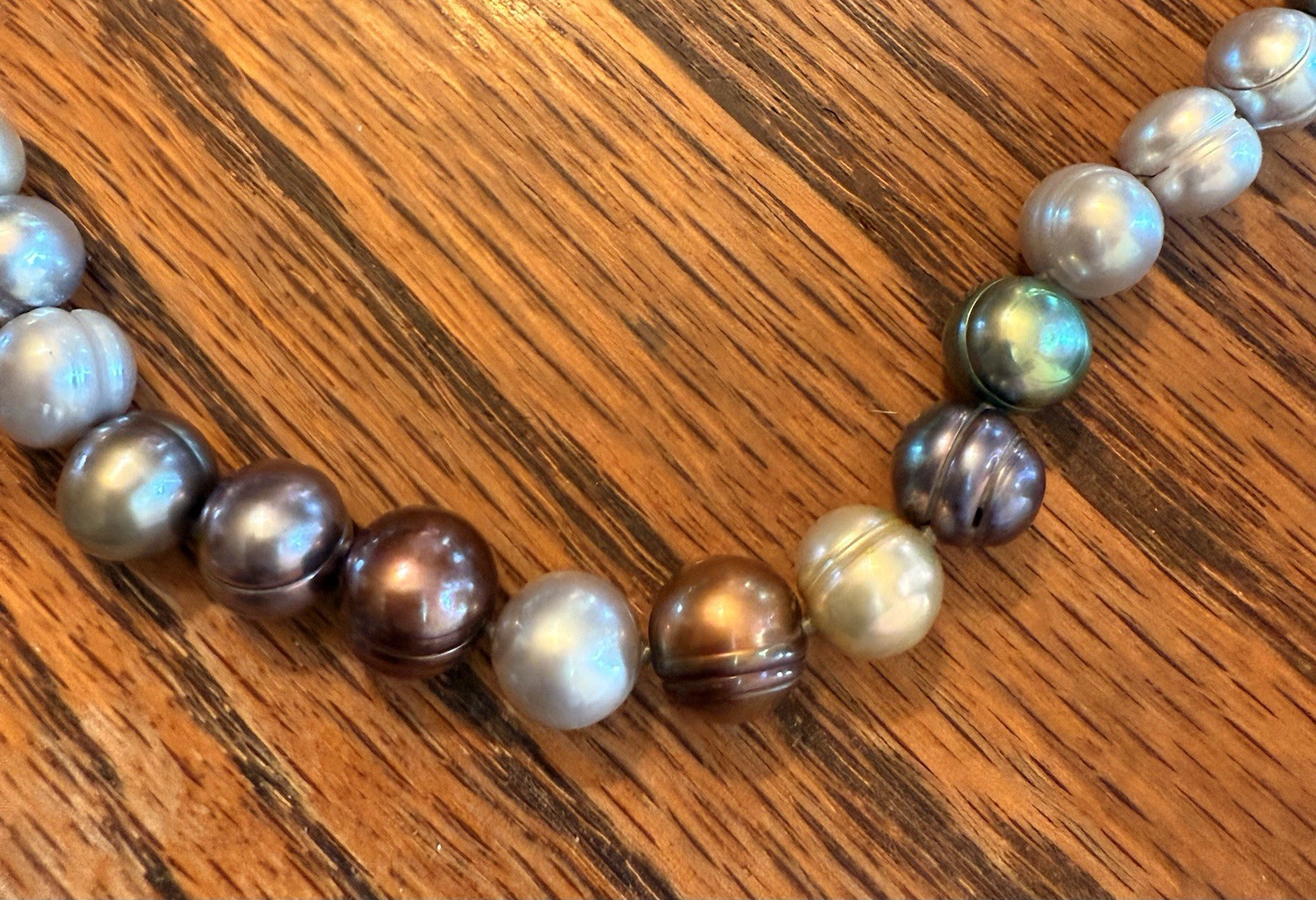 Honora Pearl Necklace Champagne Green Brown