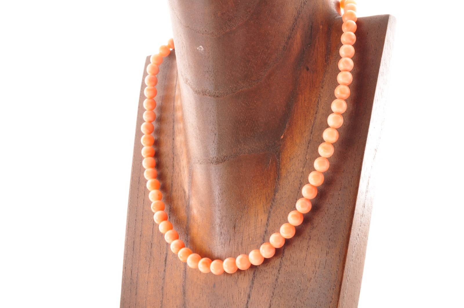 Vintage Salmon pink coral Necklace and ear clip set (17.3in 152ct) Certificate