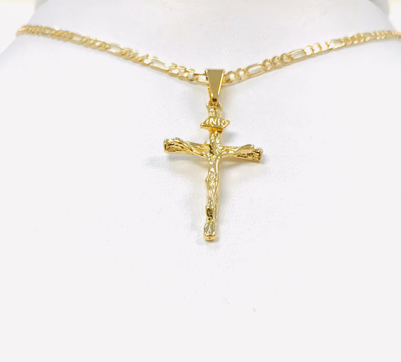 Rustic Cross Necklace 14K Gold F Crucifix Pendant Figaro Link Chain 20″ Womens