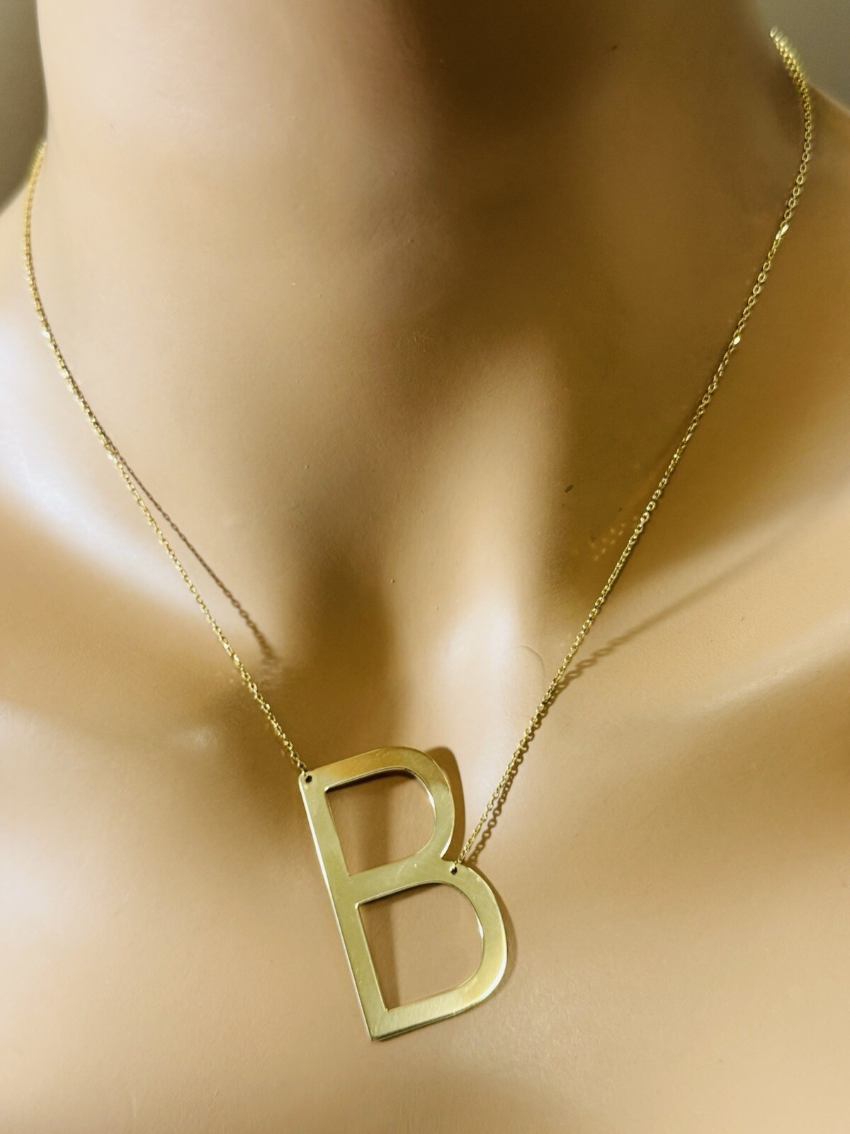 18K 750 Fine Gold Letter B initial Necklace 16.5/17.5” Long 1mm 4.8g WOMENS