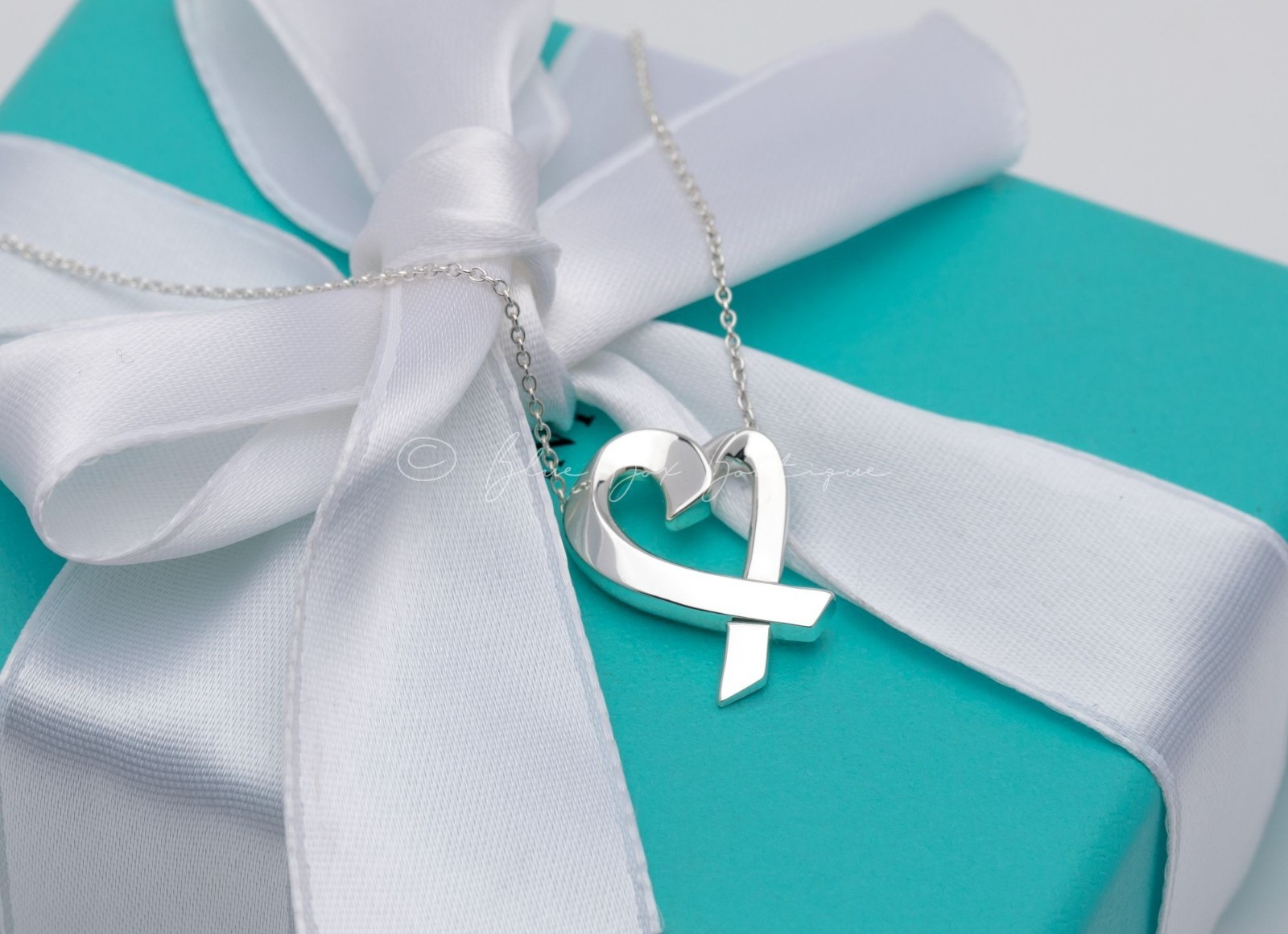Tiffany & Co. Paloma Picasso Loving Heart Necklace Large 22mm Silver 18″ Chain