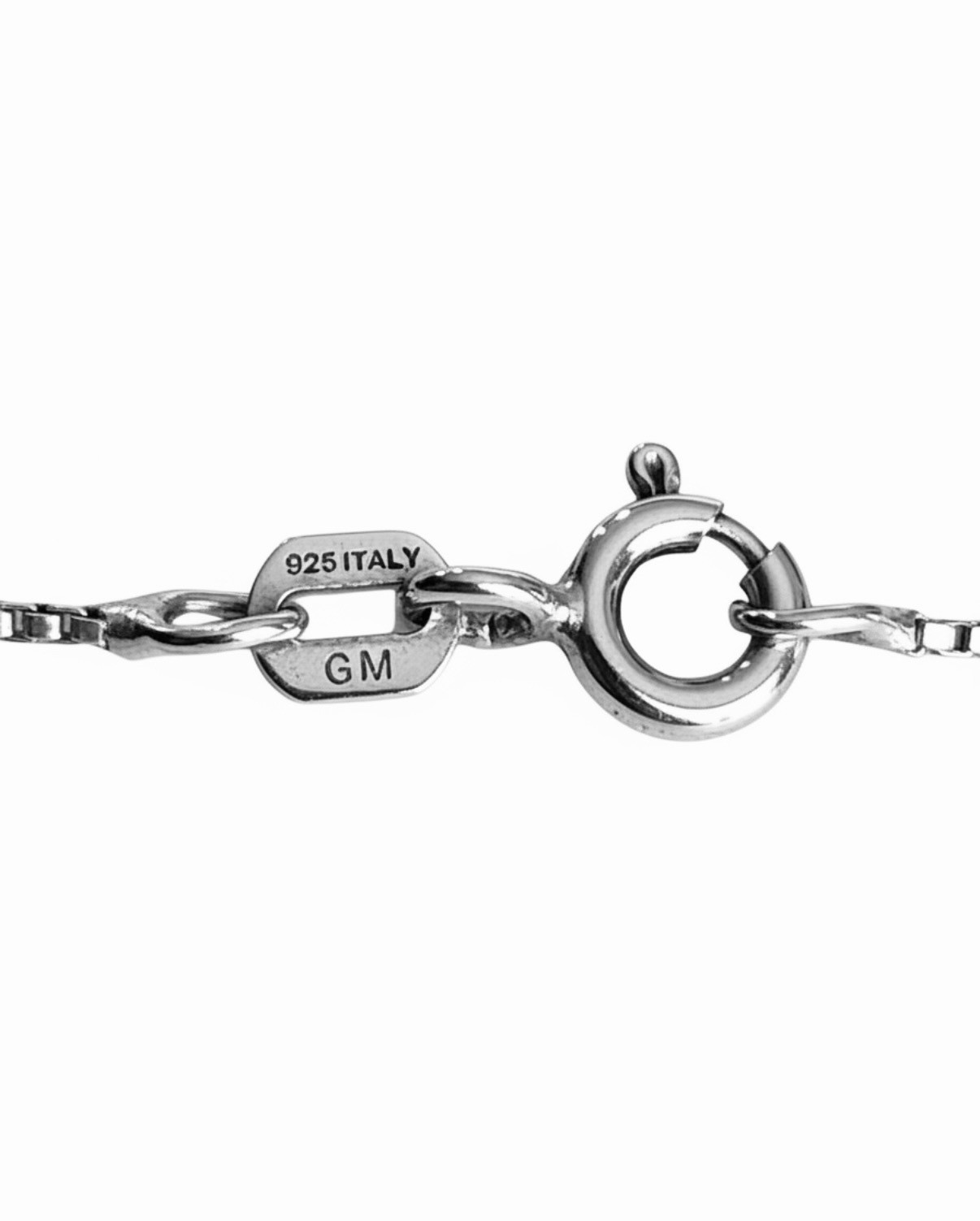 STERLING SILVER 1.6 CT TGW GARNET OPEN CIRCLE PENDANT NECKLACE
