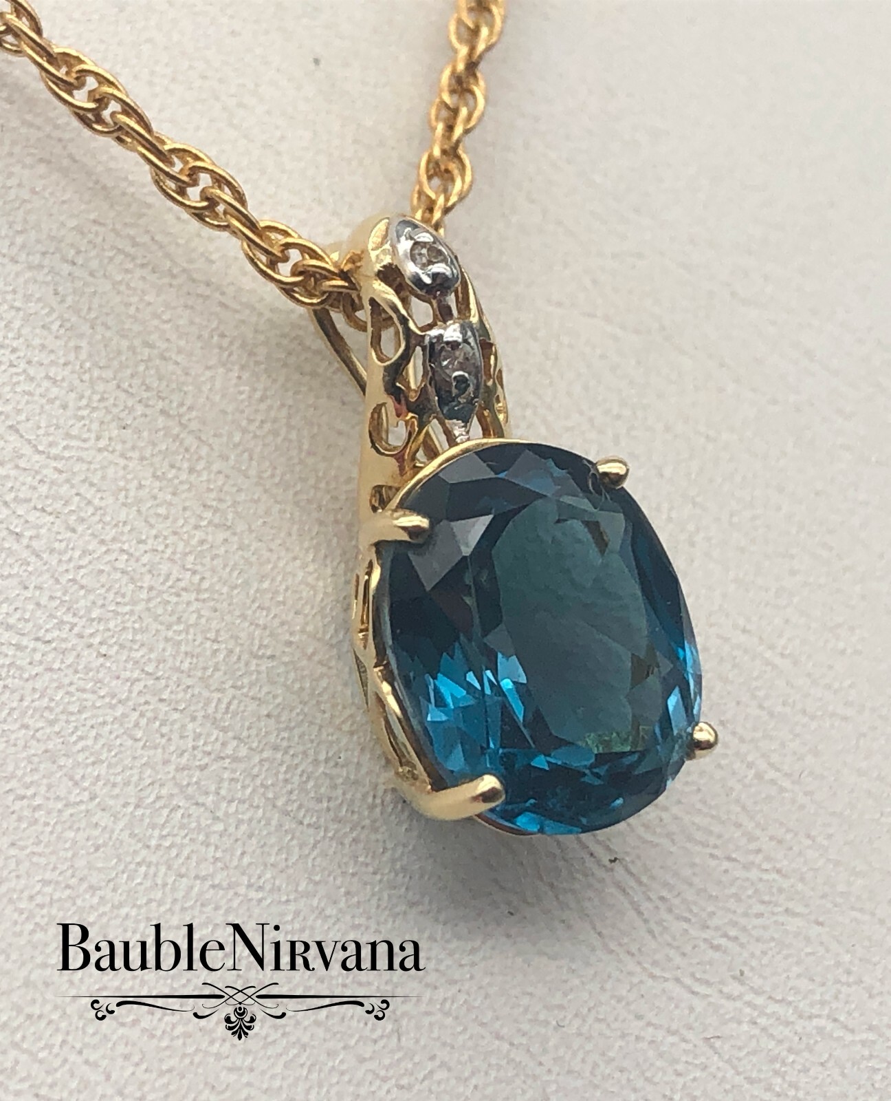 Vintage 14K Yellow & White Gold Filigree Oval Blue Topaz Pendant