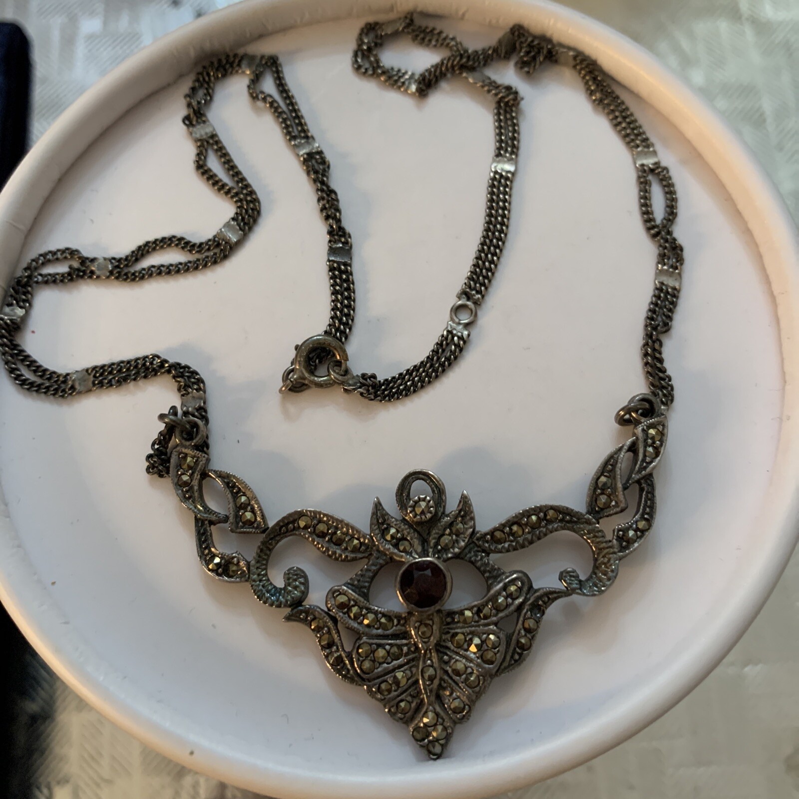 ART DECO 925 STERLING SILVER GARNET MARCASITE FOLIATE DROP LINK SCROLL NECKLACE