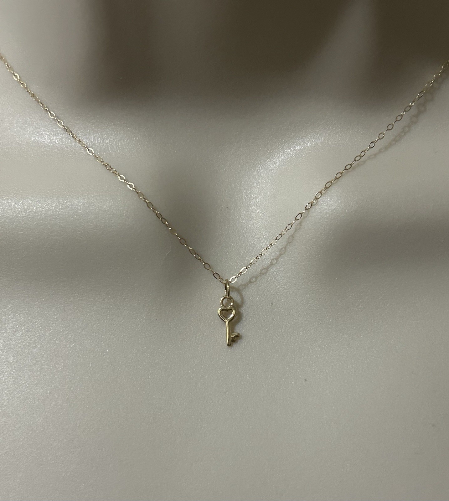 14K Solid Yellow Gold Heart Key Charm Pendant Dainty Cute for Chain Necklace