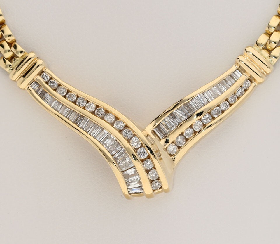 Natural Diamond V Station Pendant Mech Chain Necklace 1.90CT 14K YG 18” Long
