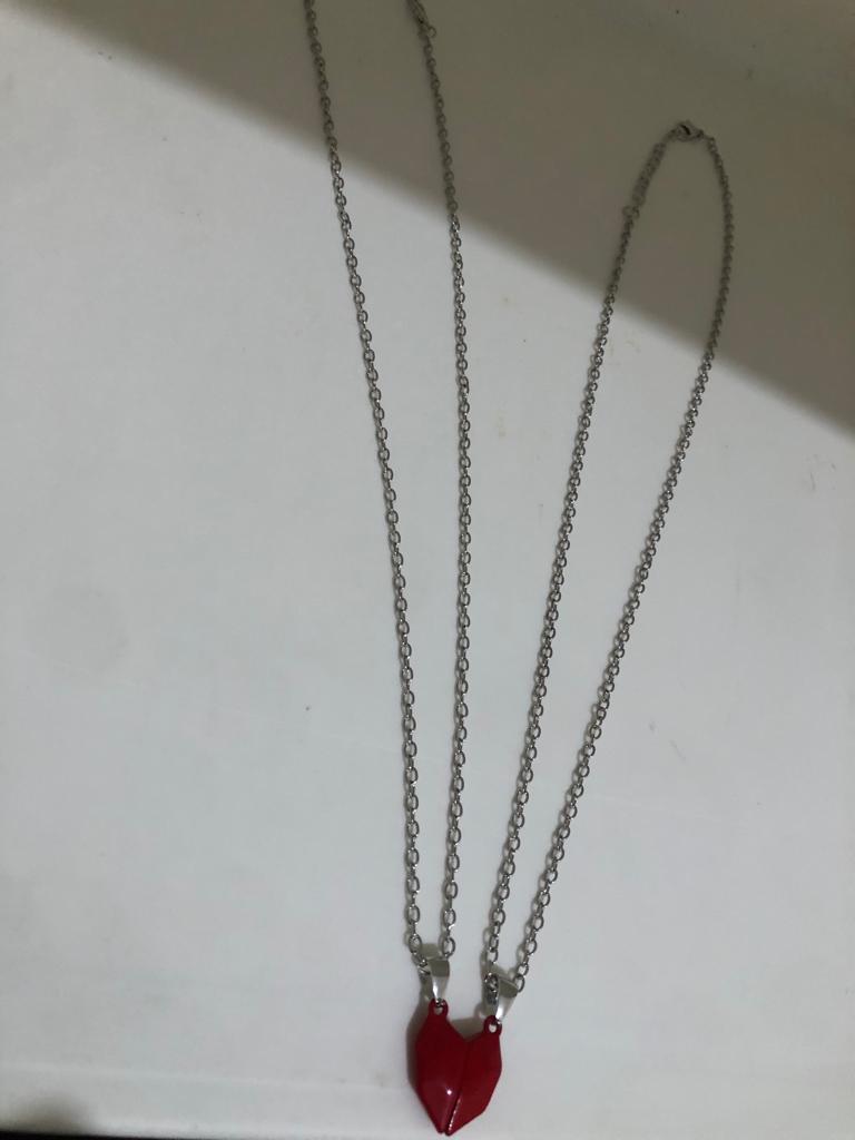 Korean Magnetic Chain Couple Lovers Gothic Heart Necklace Cut into Two Hearts Me