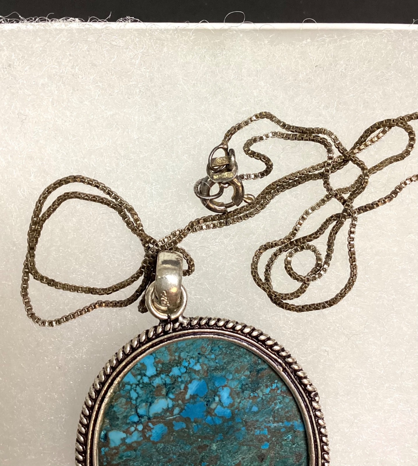 .925 Sterling Silver Turquoise Stone Pendant Necklace 18 Grams