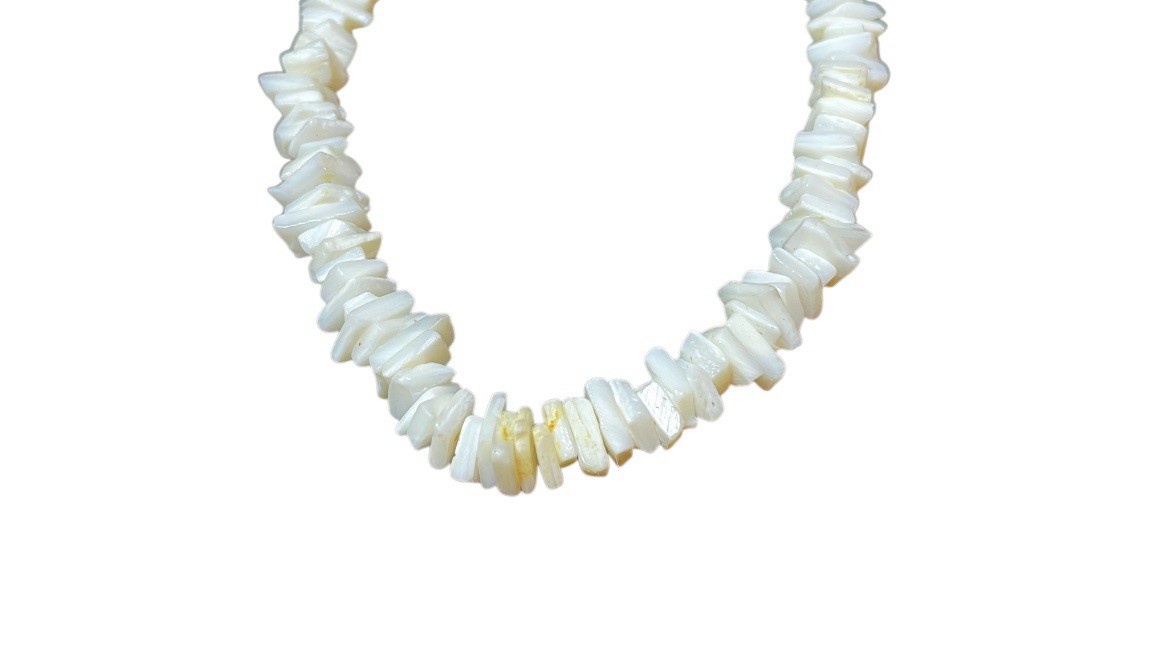 Natural White Agate Single Strand Heishi Flat Shell Necklace