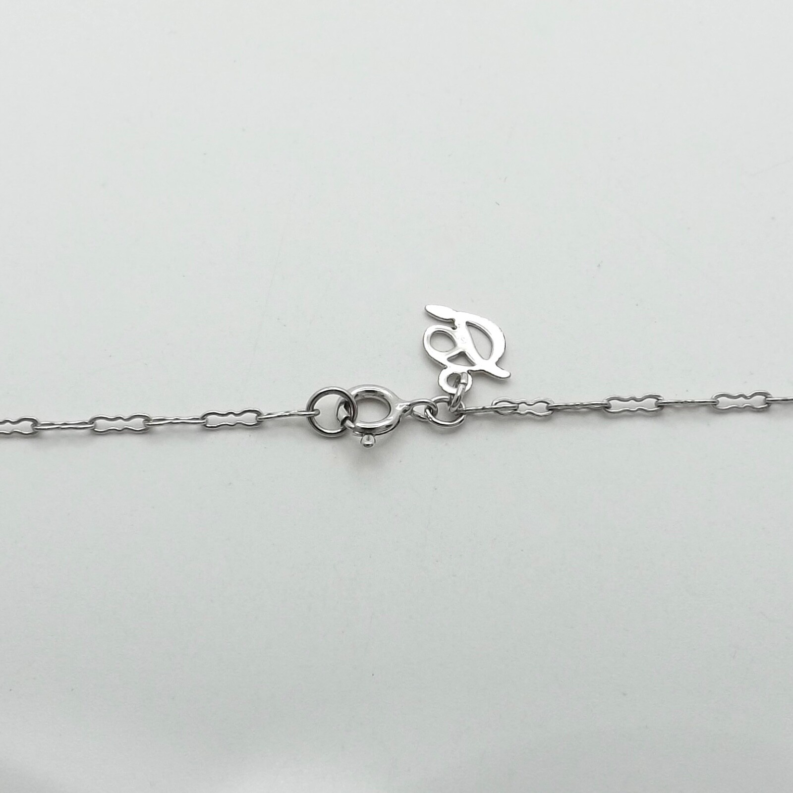 Sterling Silver Key Hole Oval Link Pendant Chain Necklace 24in Rhodium New