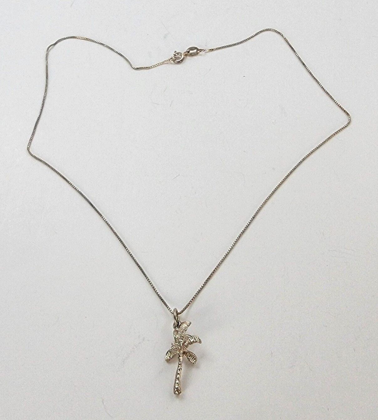 Italy 925 Sterling Silver Palm Tree Pendant Necklace 16 in Spring Ring Clasp