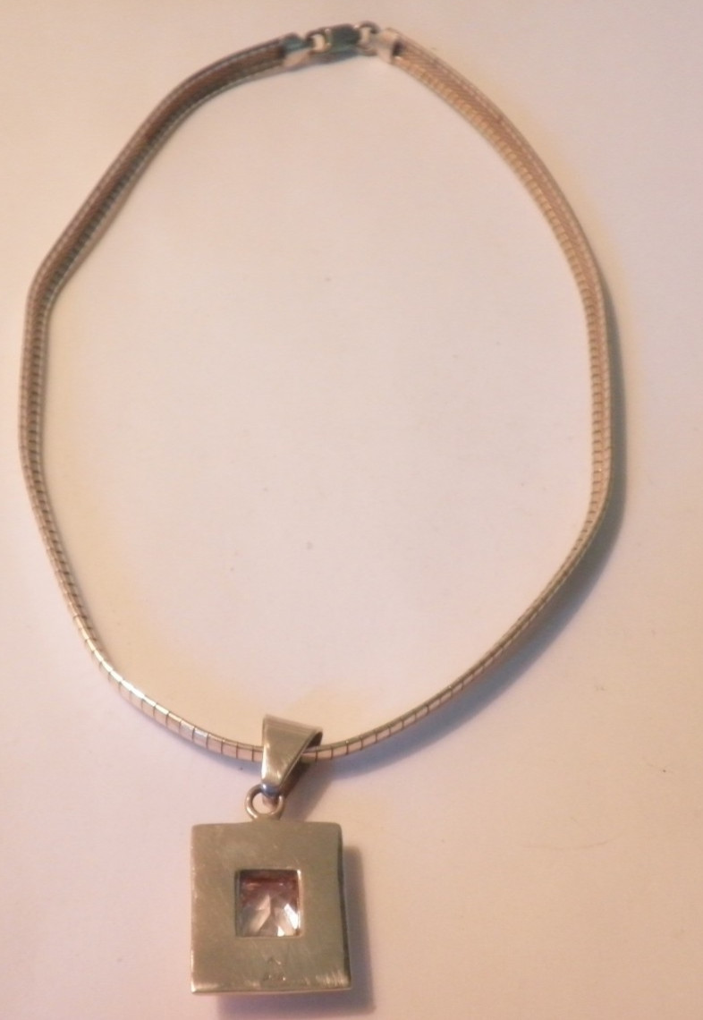 Sterling Silver 16″ Chain Necklace 7mm w/ Crystal Pendant 36.1 Grams-Excellent!