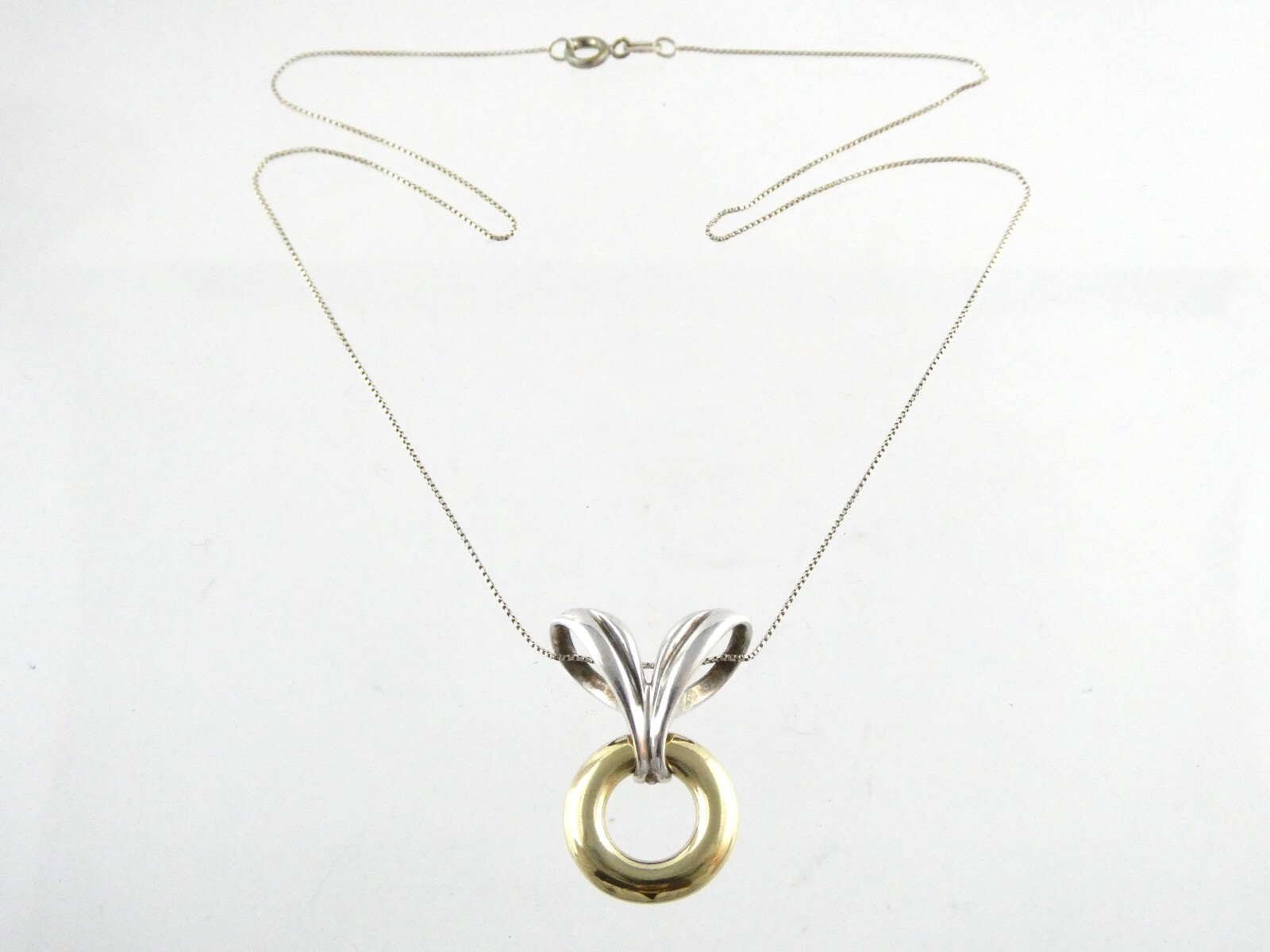 UTC Sterling Silver and Gold Plated Circle Pendant Necklace 925 5.8g 18.25 Inch