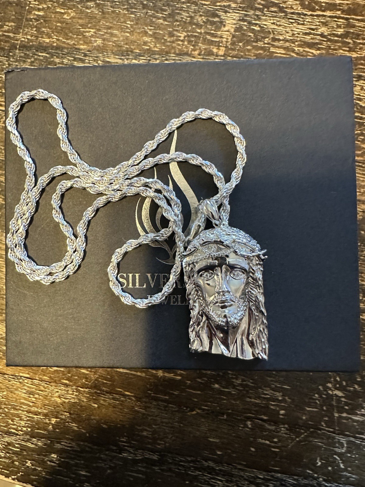 Sterling Silver 4mm Rope Chain 24 Inch With Jesus Pendant 1.5 Inches
