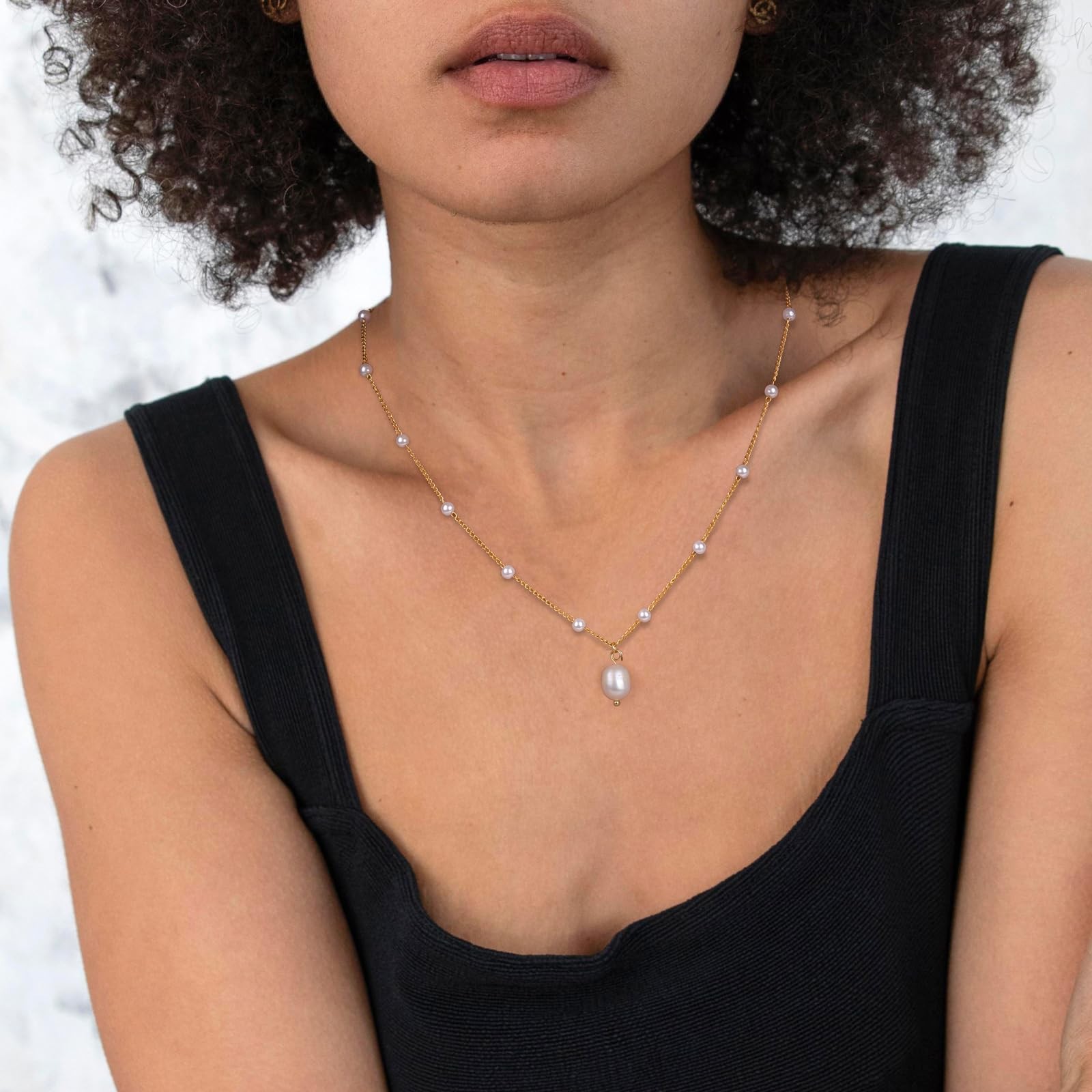 Cute Pearl Necklace for Women 18K Gold Plated Pearl Chain Charm Choker Necklaces