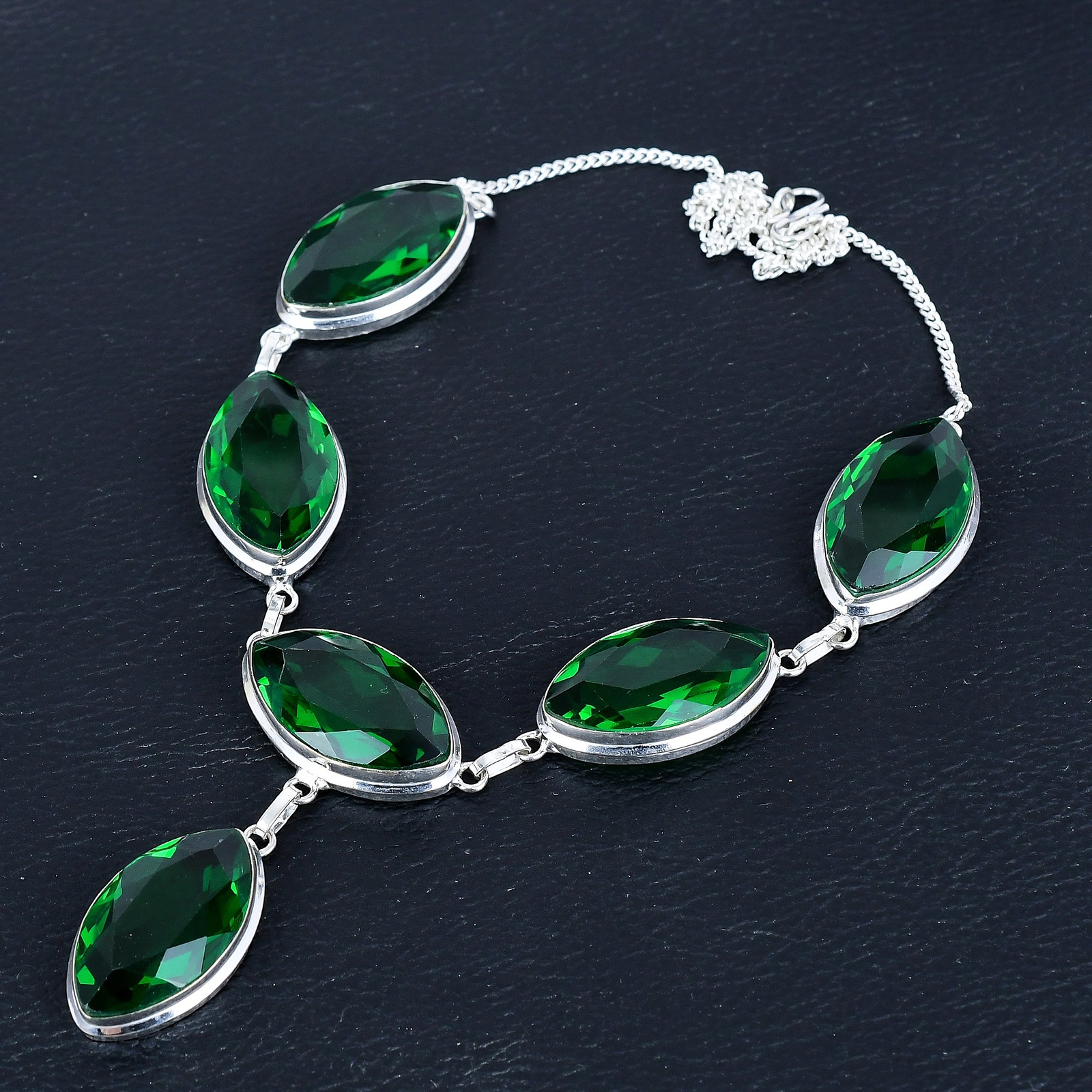 Green Tourmaline Gemstone Ethnic 925 Sterling Silver Jewelry Necklace 18″ VJ 934