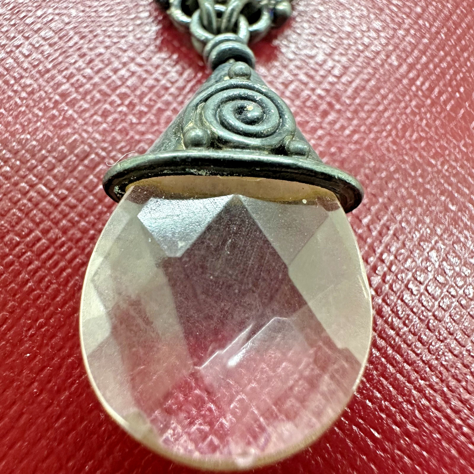 SAJEN STERLING SILVER CARVED MOP CAT AMETHYST & ROSE QUARTZ DANGLE PENDANT