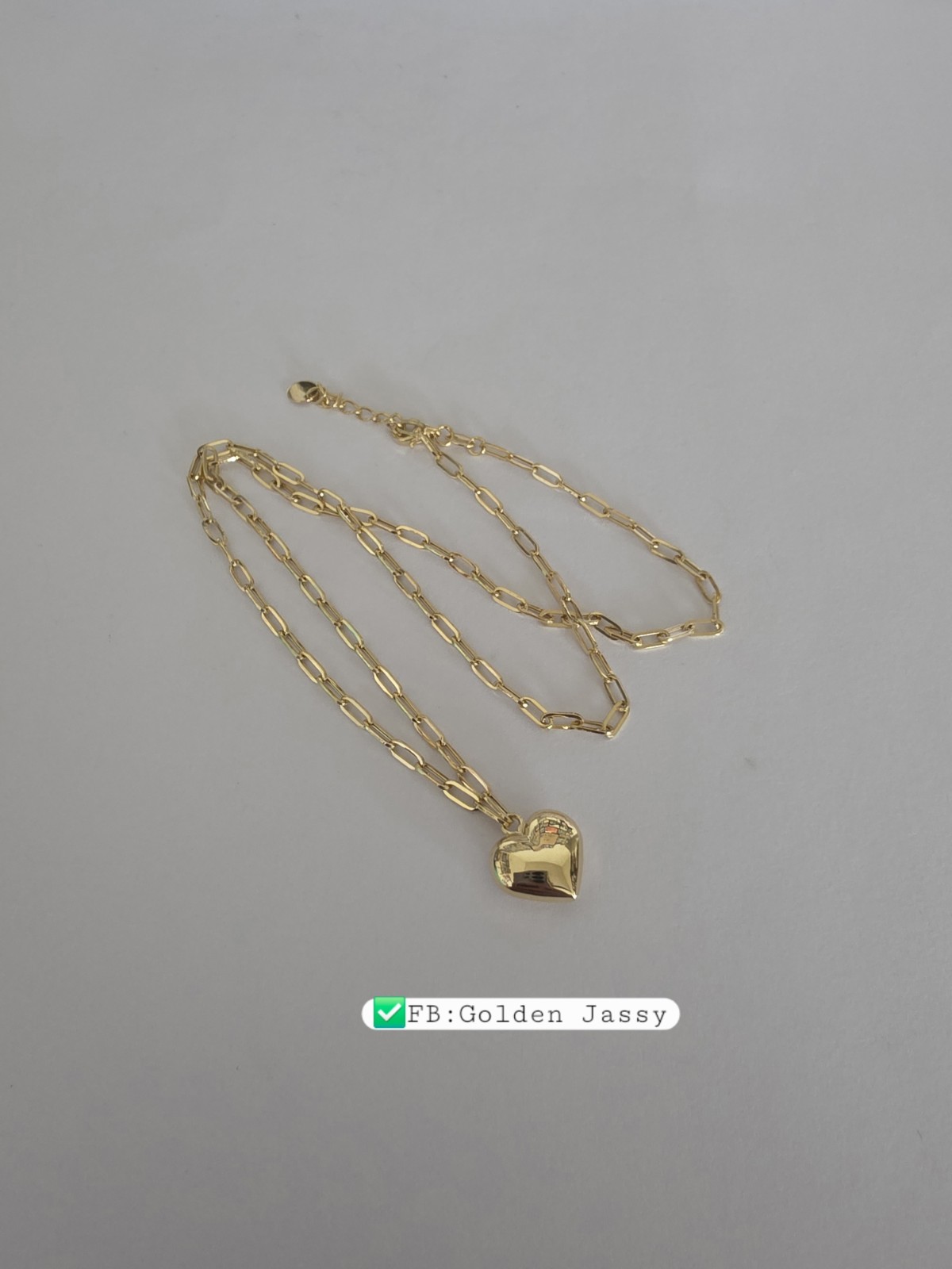 18K Gold PaperClip W/ Small Heart Necklace