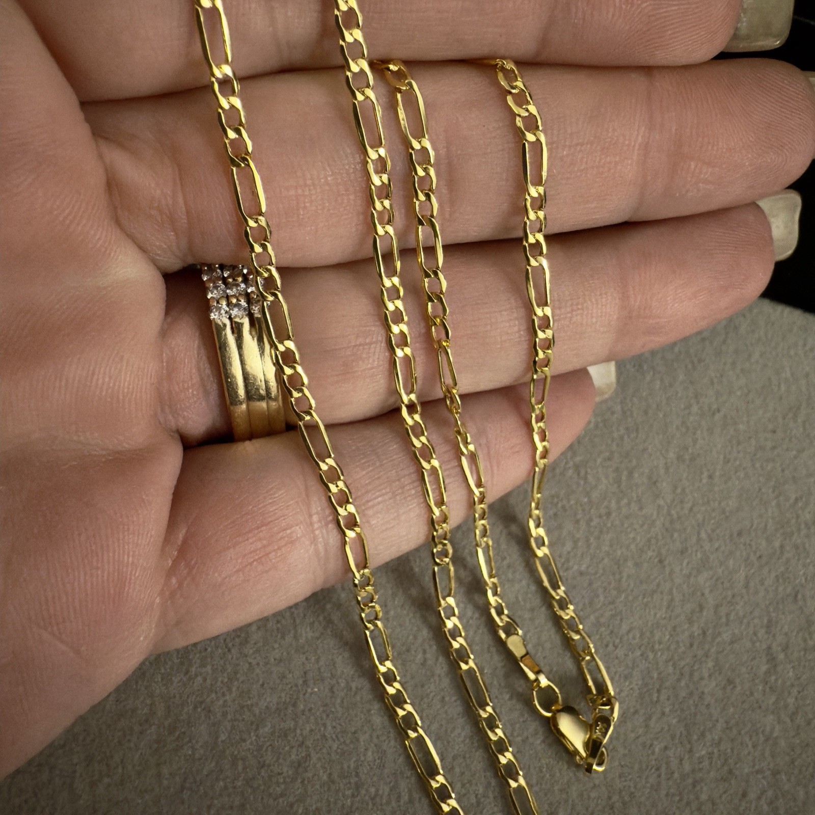 Beautiful 14k Gold Figaro Chain 20in, 2.6mm~ NEW