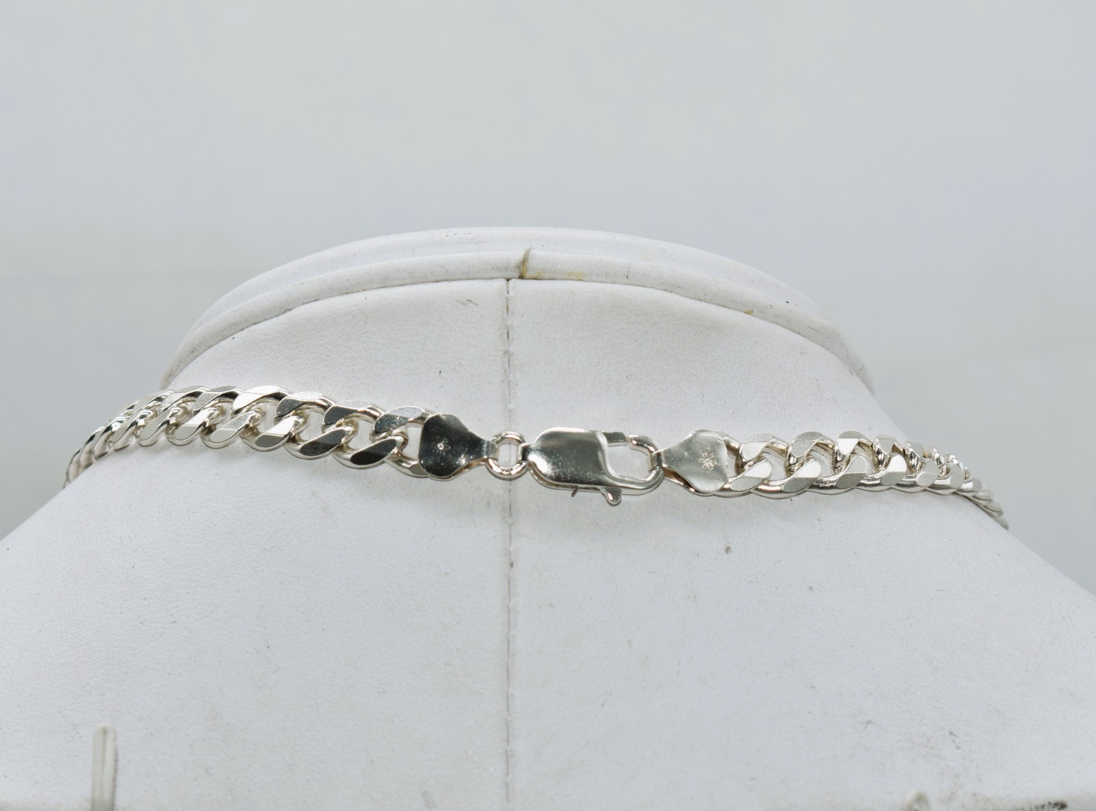 Italian Curb Link 7 mm High-Polish & Textured Sterling Silver Chain 70.5 g 30 in