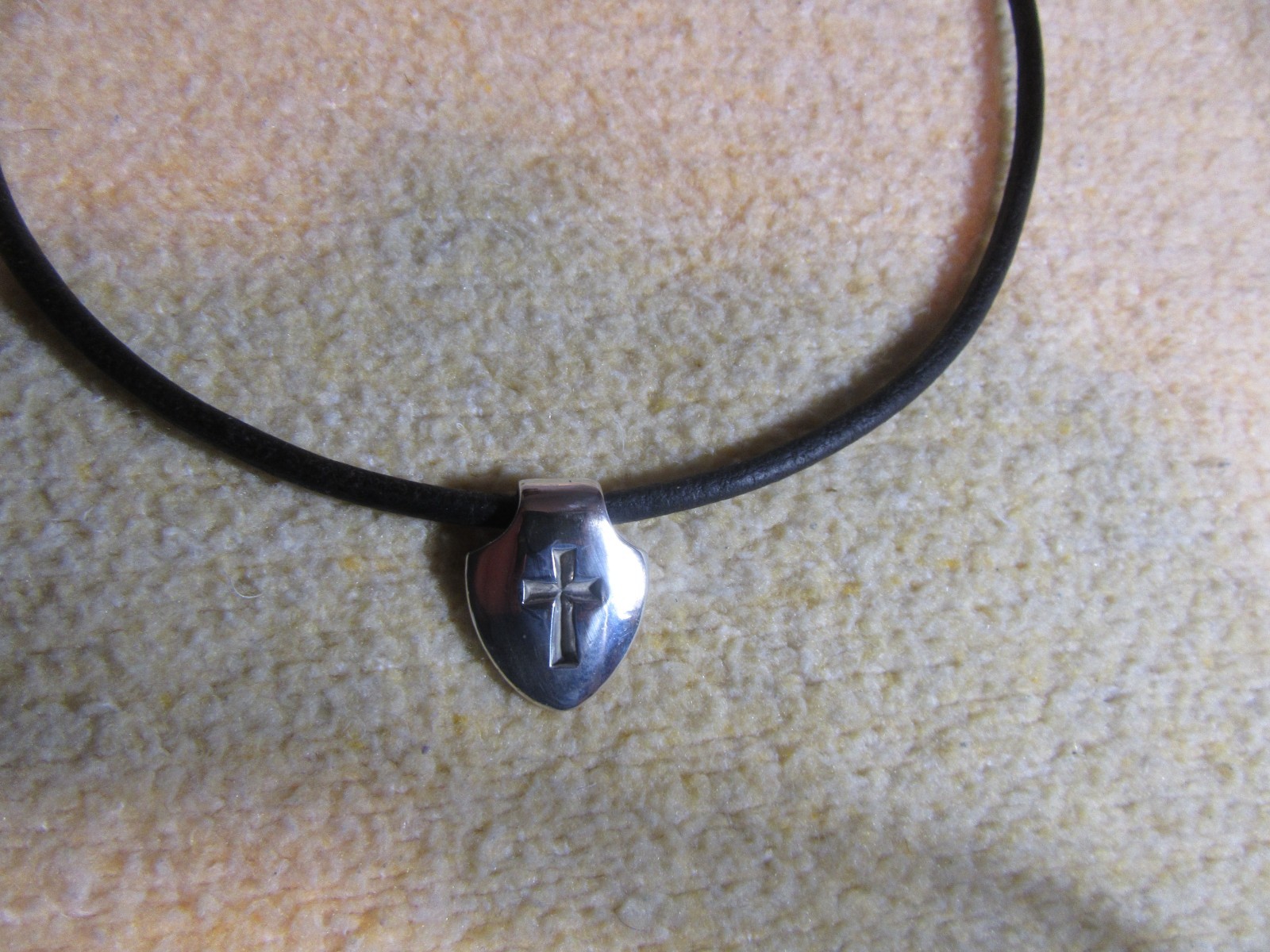 James Avery Retired 925 Shield Cross Pendant & 20″ Long Cord Necklace 4mm
