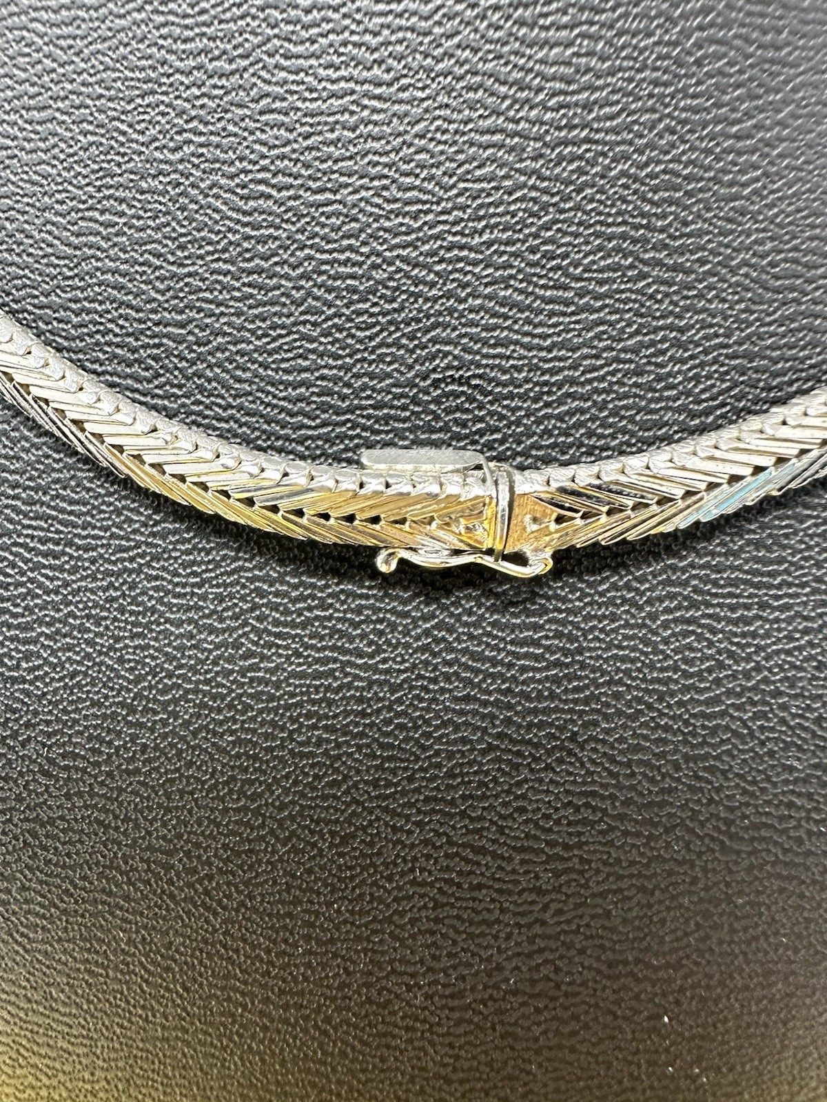 Sterling Silver Sapphire Abstract Heart Shaped Pendant Choker Necklace 40g 16 In