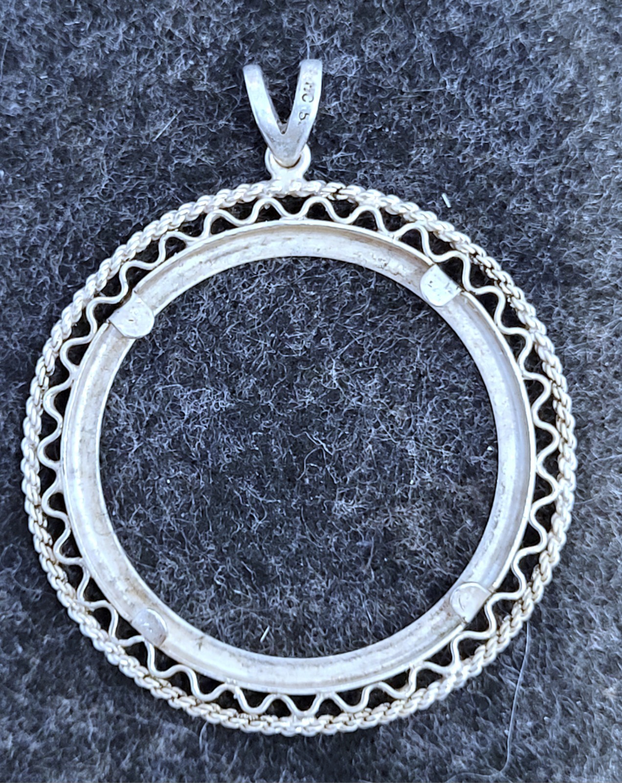 Hicarer Coin Bezel 38mm .925 Sterling Silver Flat Cut, Ribbon & Rope Design.