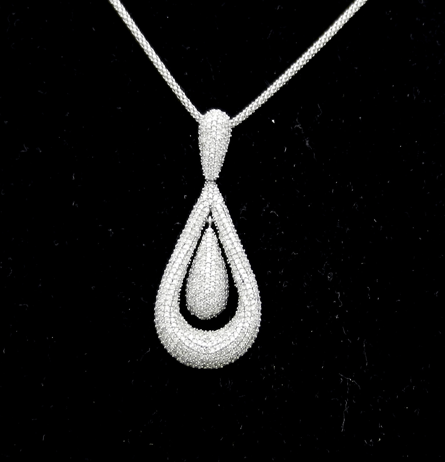 Solid 10k White Gold Pave Melee Diamond 1tcw TEAR DROP Pendant Chain Necklace