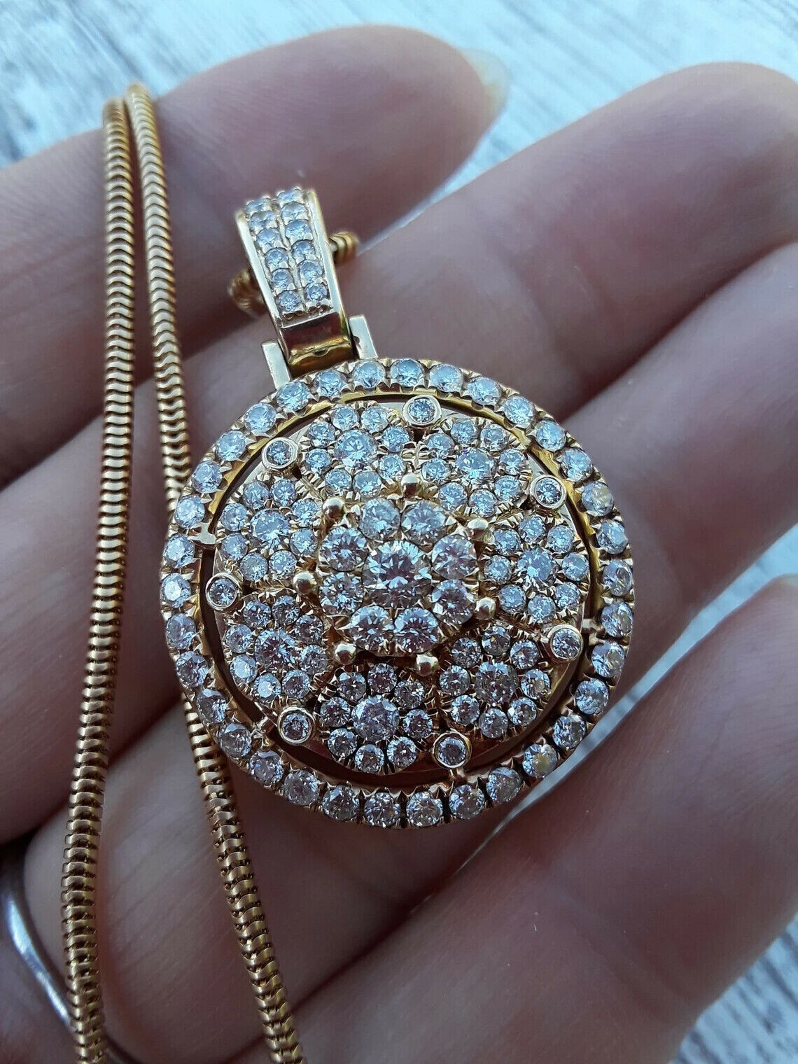 3Ct Round Cut VVS1/D Diamond Cluster Pendant 14K Yellow Gold Finish Free Chain