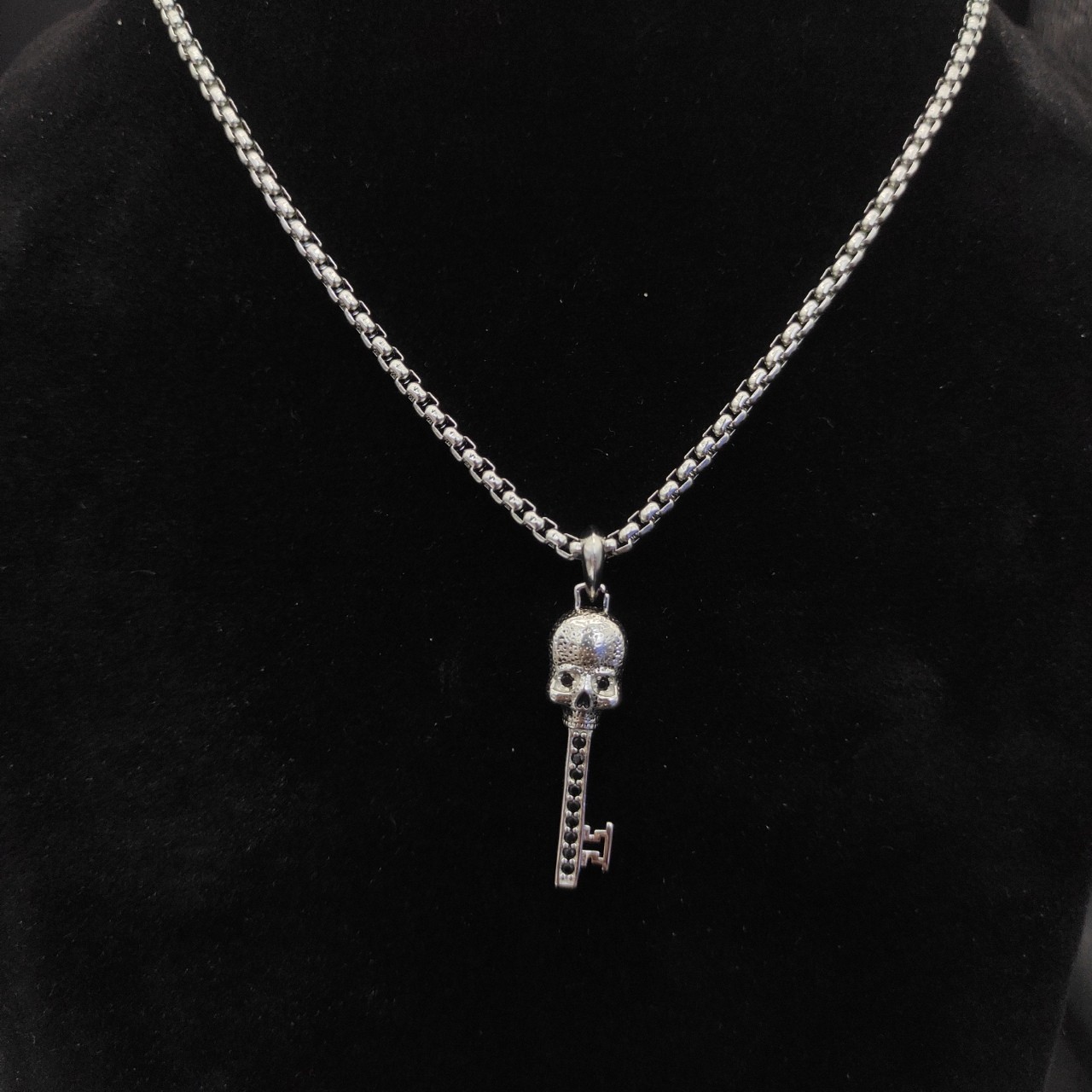 925 Silver David Yurman 3mm Skull Key Amulet Pendant 20″ with Black Diamond