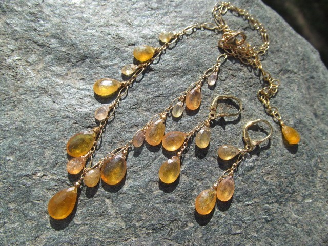Sri Lanka Golden SAPPHIRE faceted briolette beads 14k Gold Filled Necklace set