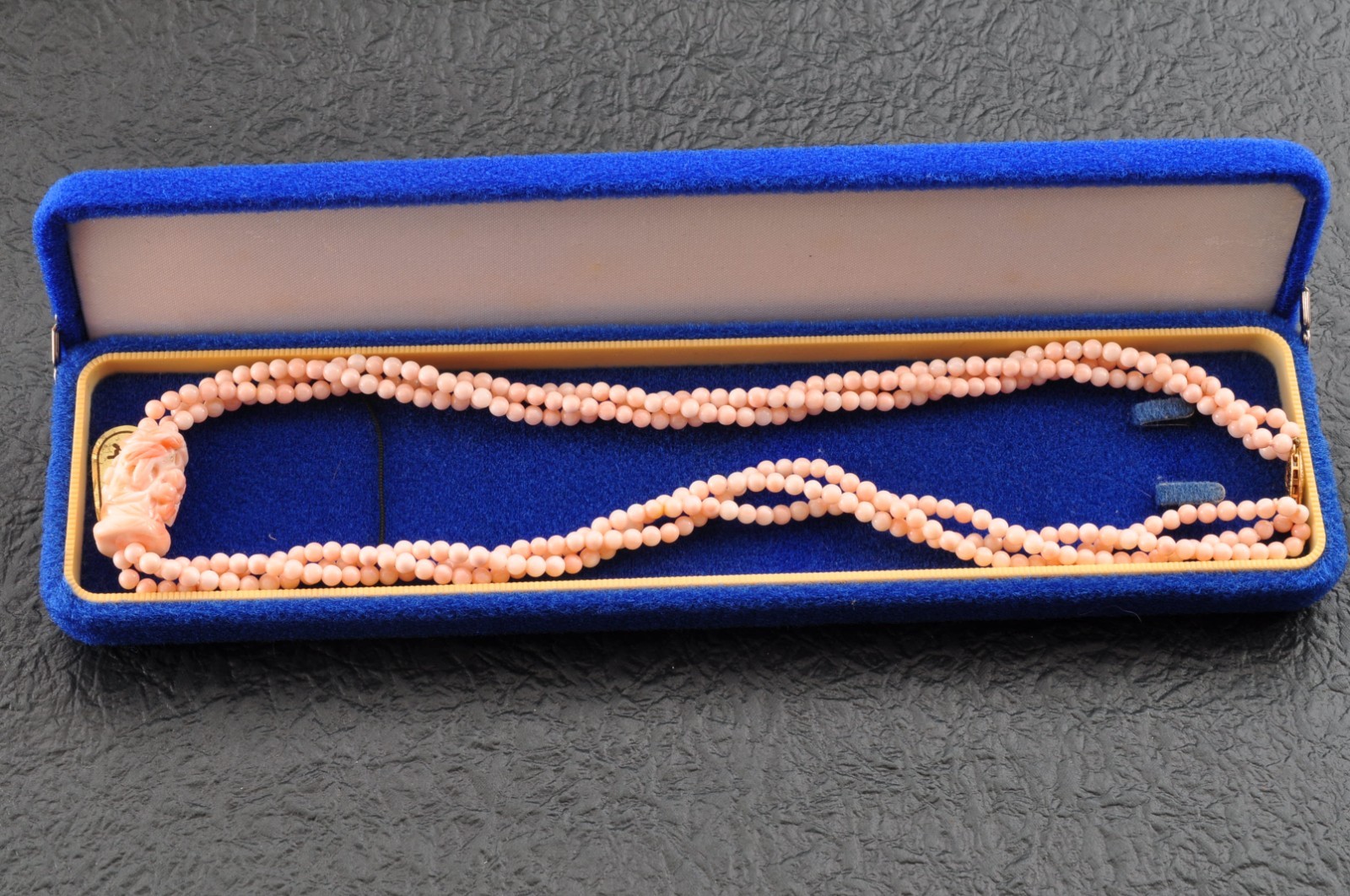 14k gold clasp pink coral necklace carved “cherry blossoms” Certification box.