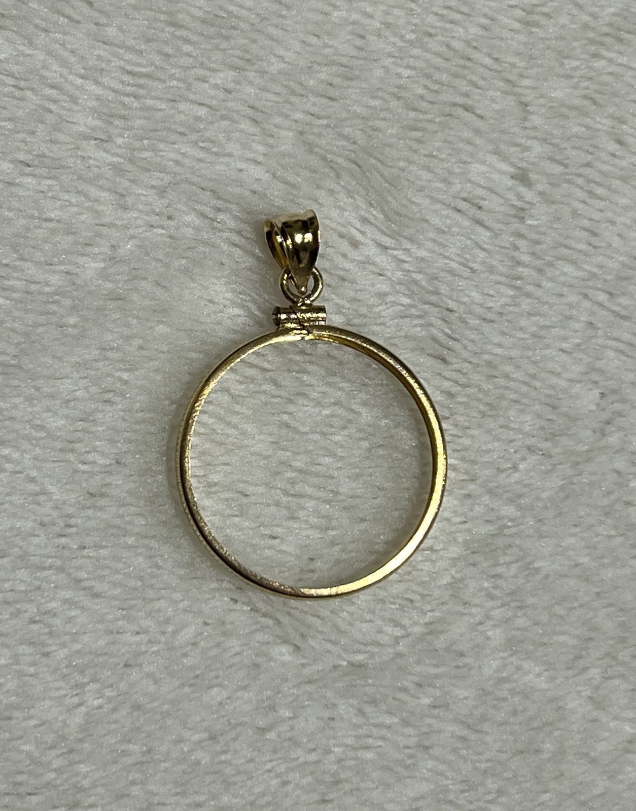 14k Yellow Gold Reeded Border Screw Top US $10 Gold Liberty Head Coin Bezel